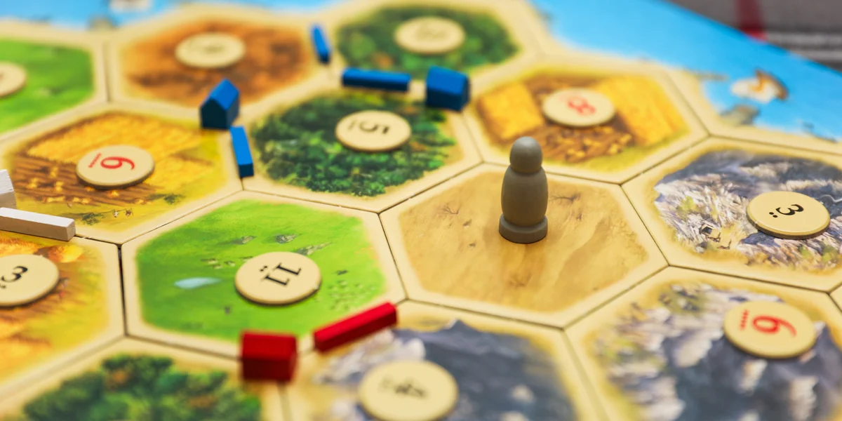 FullHouse Fridays board game night